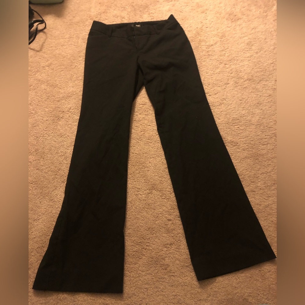 Black low rise dress pants!